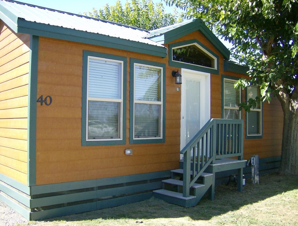 Lake Minden Camping Resort Cottage 2 Nicolaus Ngoại thất bức ảnh